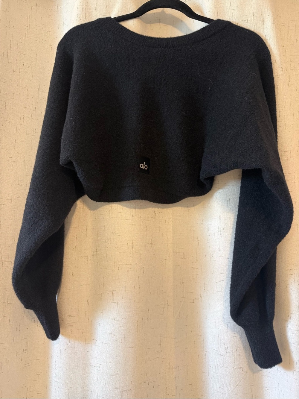 ALO Yoga- Snuggle Up Sweater Shawl - Black- OS- NWOT